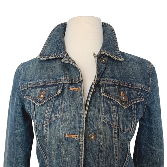 Gap classic vintage wash look jean jacket size XS - Picture 2 of 8